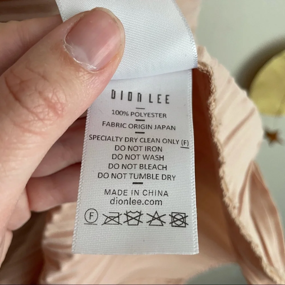 Dion Lee Wrap Effect Plisse crepe nude dress - Picture 8 of 9